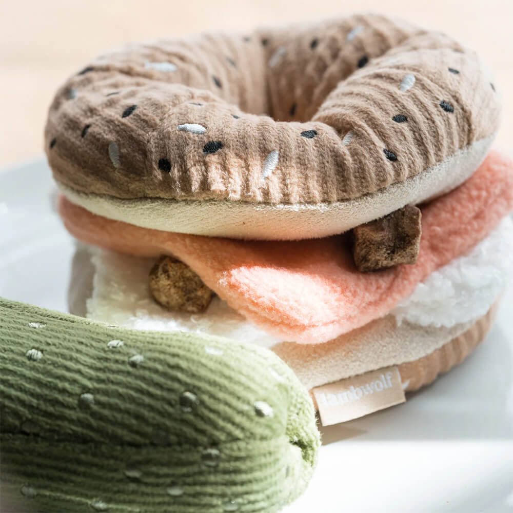 Lambwolf Collective - BAGEL + PICKLE (11,5 cm)