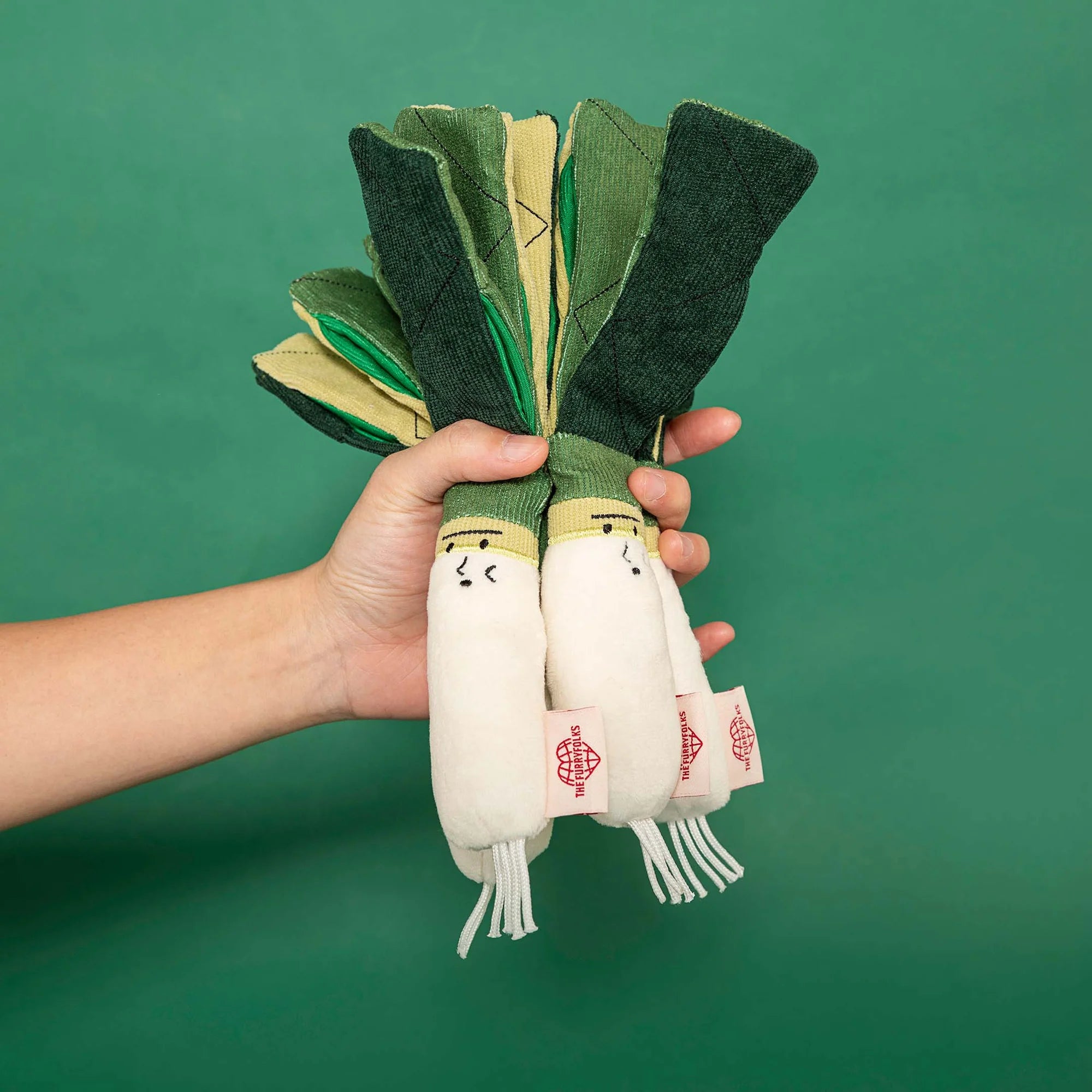 The Furryfolks - Green Onion (23 cm)
