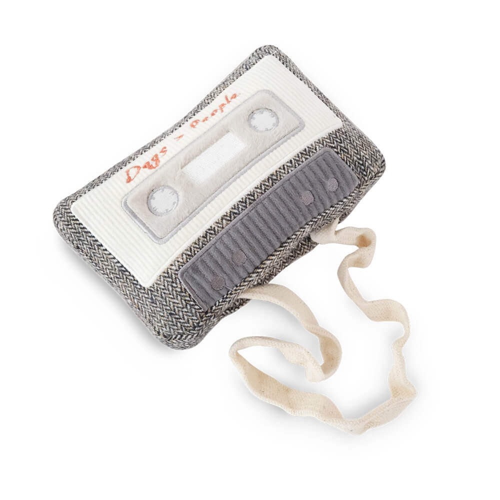 Lambwolf Collective - CASSETTE (15 cm)
