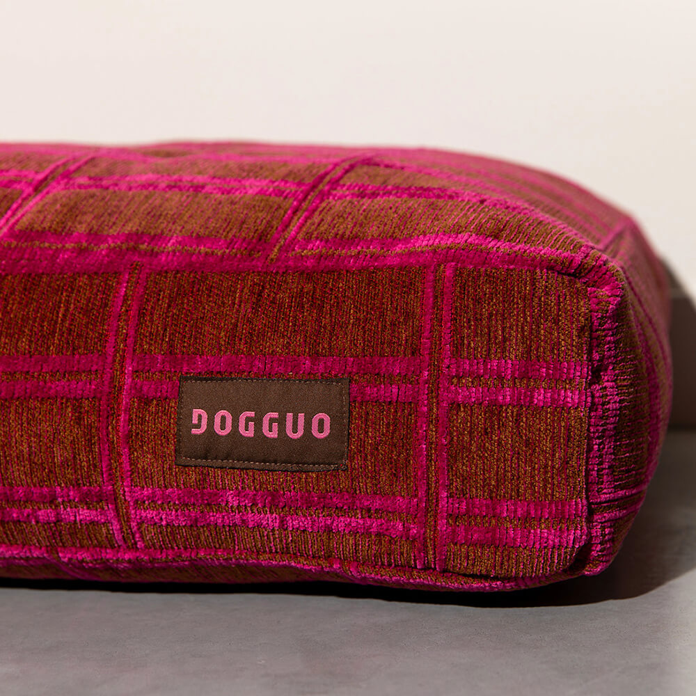 DOGGUO - Check Dog Bed - Brown / Pink