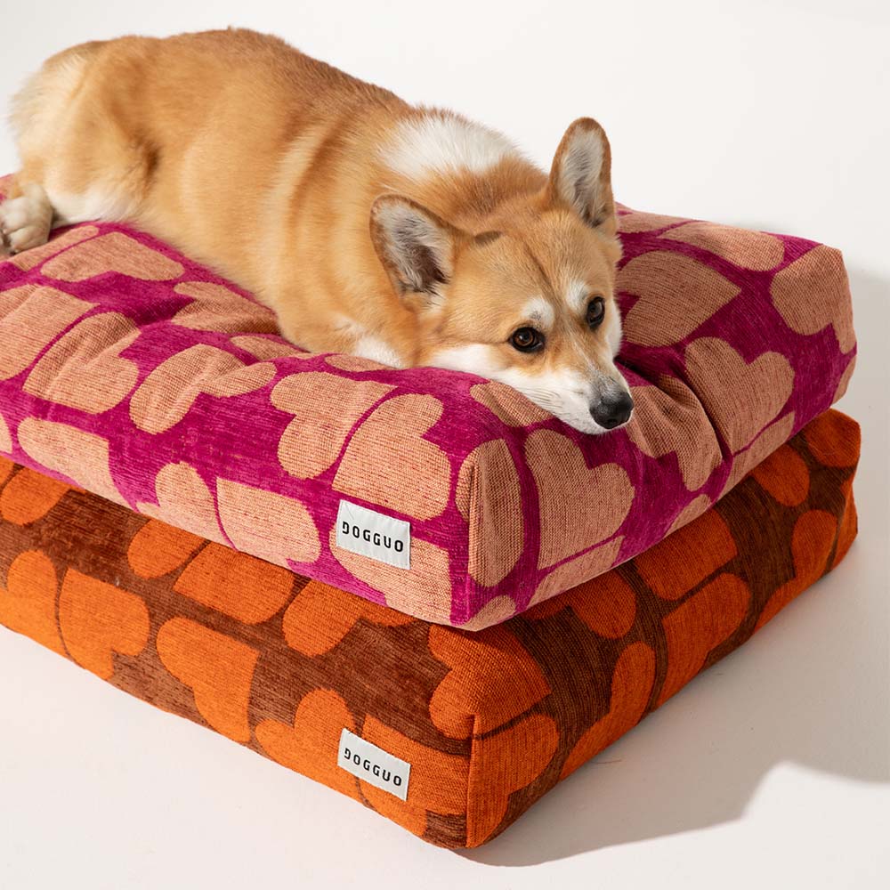 DOGGUO - Heart Dog Bed - Magenta/Apricot