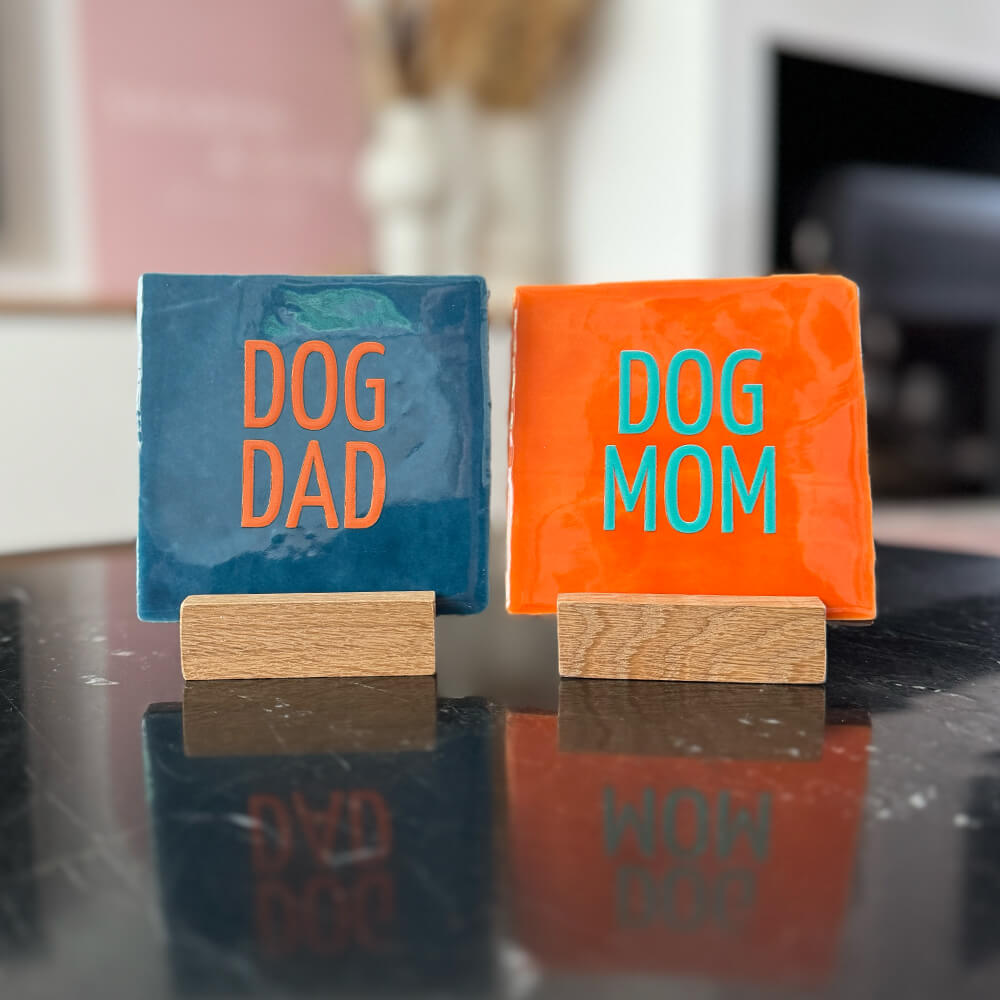 Neusje van Geusje - Quote Tegel - DOG MOM - 10x10 cm